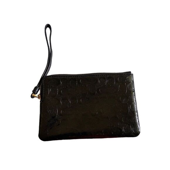 Coach Corner Zip Wristlet In Signature Black Debossed Patent Leather F58034 - Picture 3 of 5